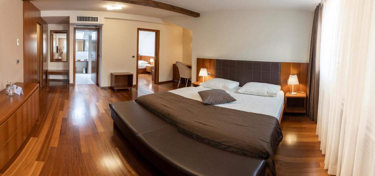 Hotel Hvala Superior - Topli Val 3*